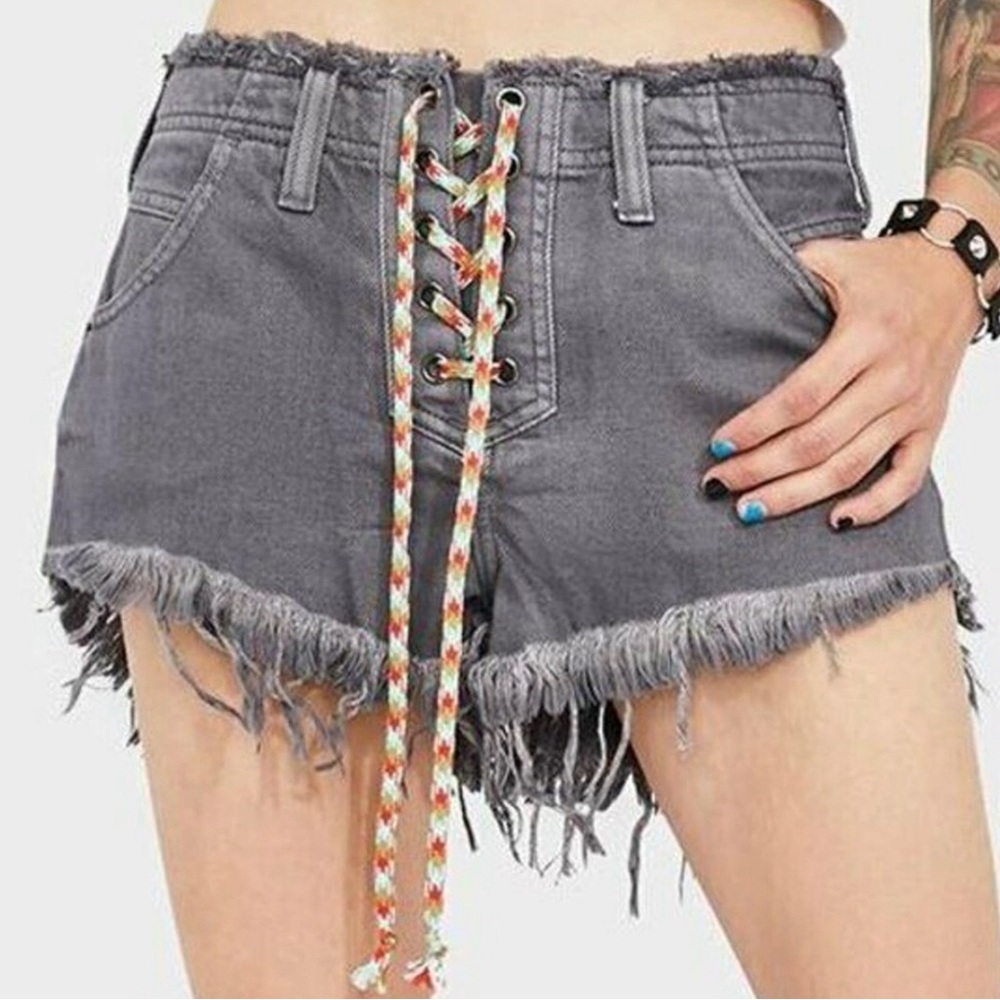 Free People Grey Frayed Denim Shorts Size 29 New
